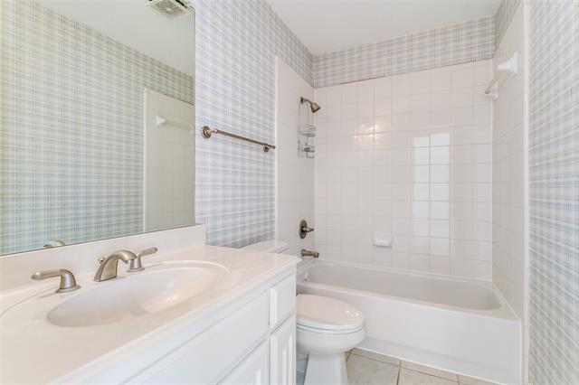 Building Photo - 7315 Native Oak Ln