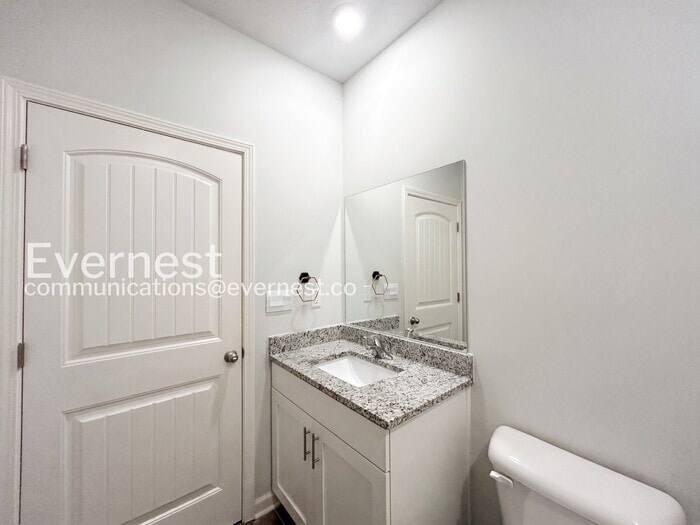 Building Photo - 8329 Gum Pond Dr