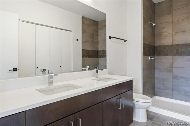 Building Photo - 1898 S Bannock St