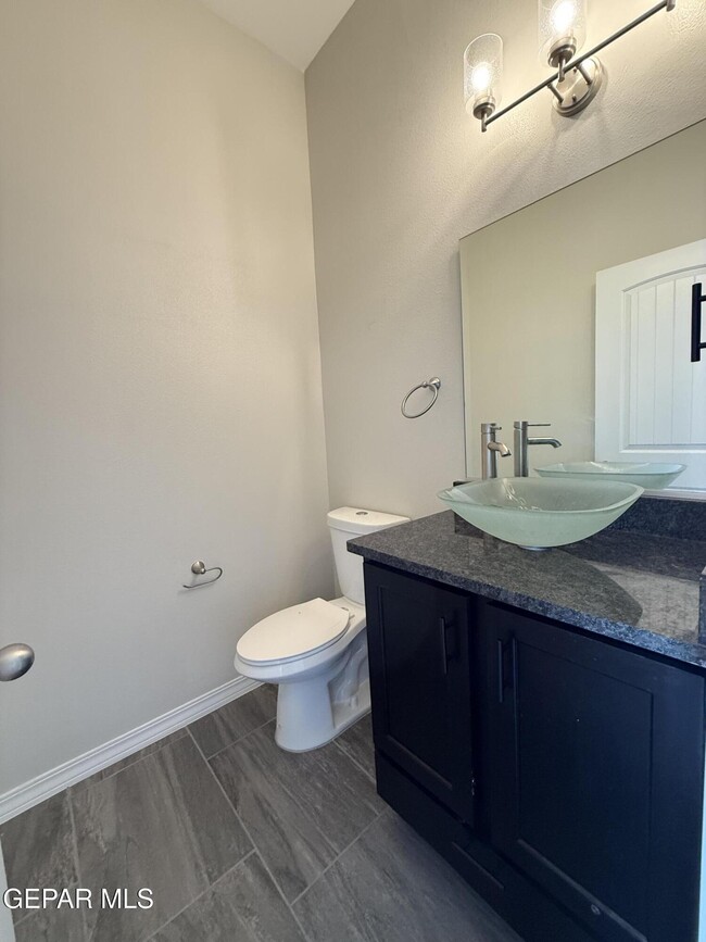 Building Photo - 7412 Rio Rimac Dr