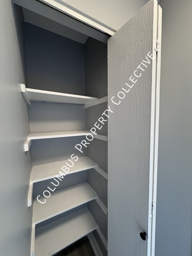 Building Photo - 4087 Greenery Dr