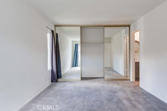 Building Photo - 2511 W Sunflower Ave