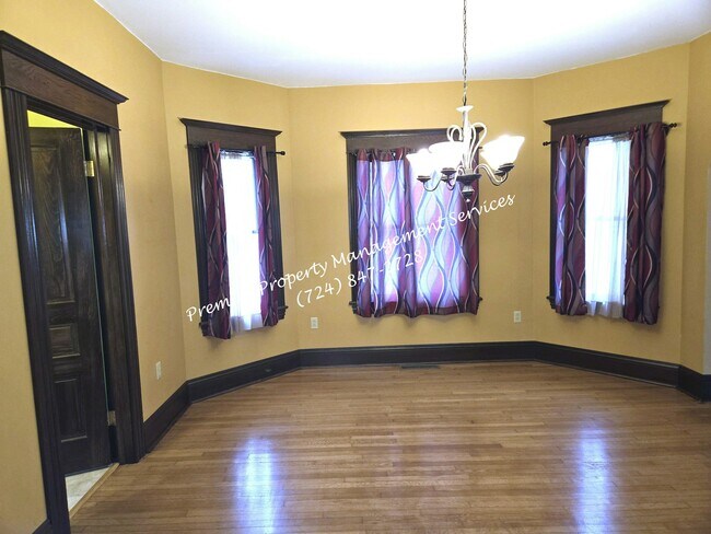 Building Photo - 140 Jefferson Ave