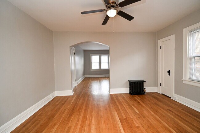 Building Photo - 4007 Huston Ave