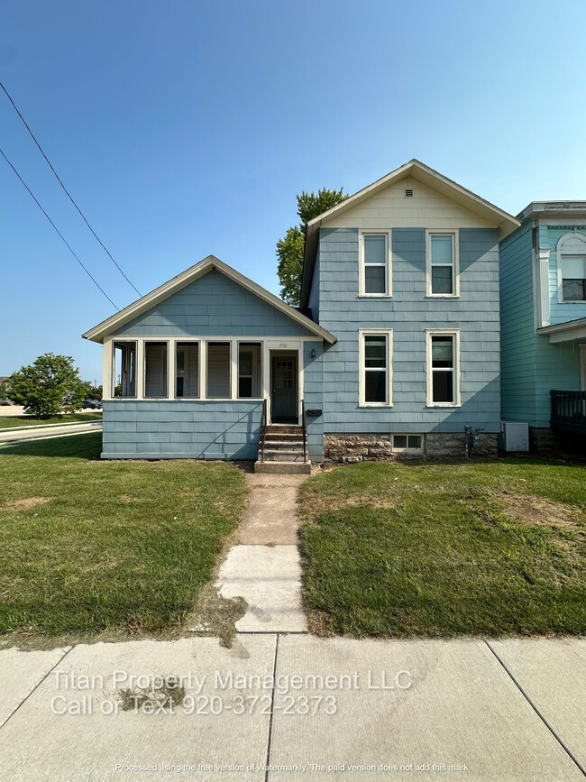 Building Photo - 720 W Lincoln Ave