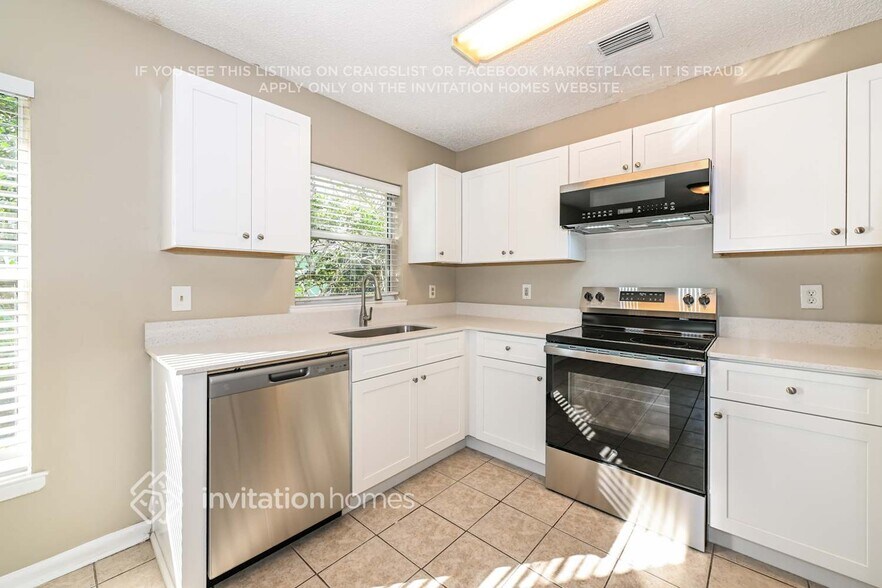 Building Photo - 91 Donner Rd