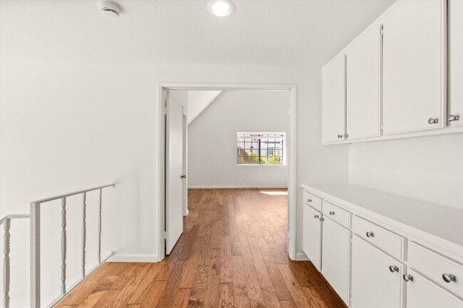 Building Photo - Renovated 2bed x 2.5bath Townhouse with Private Patio & 2-Car Garage