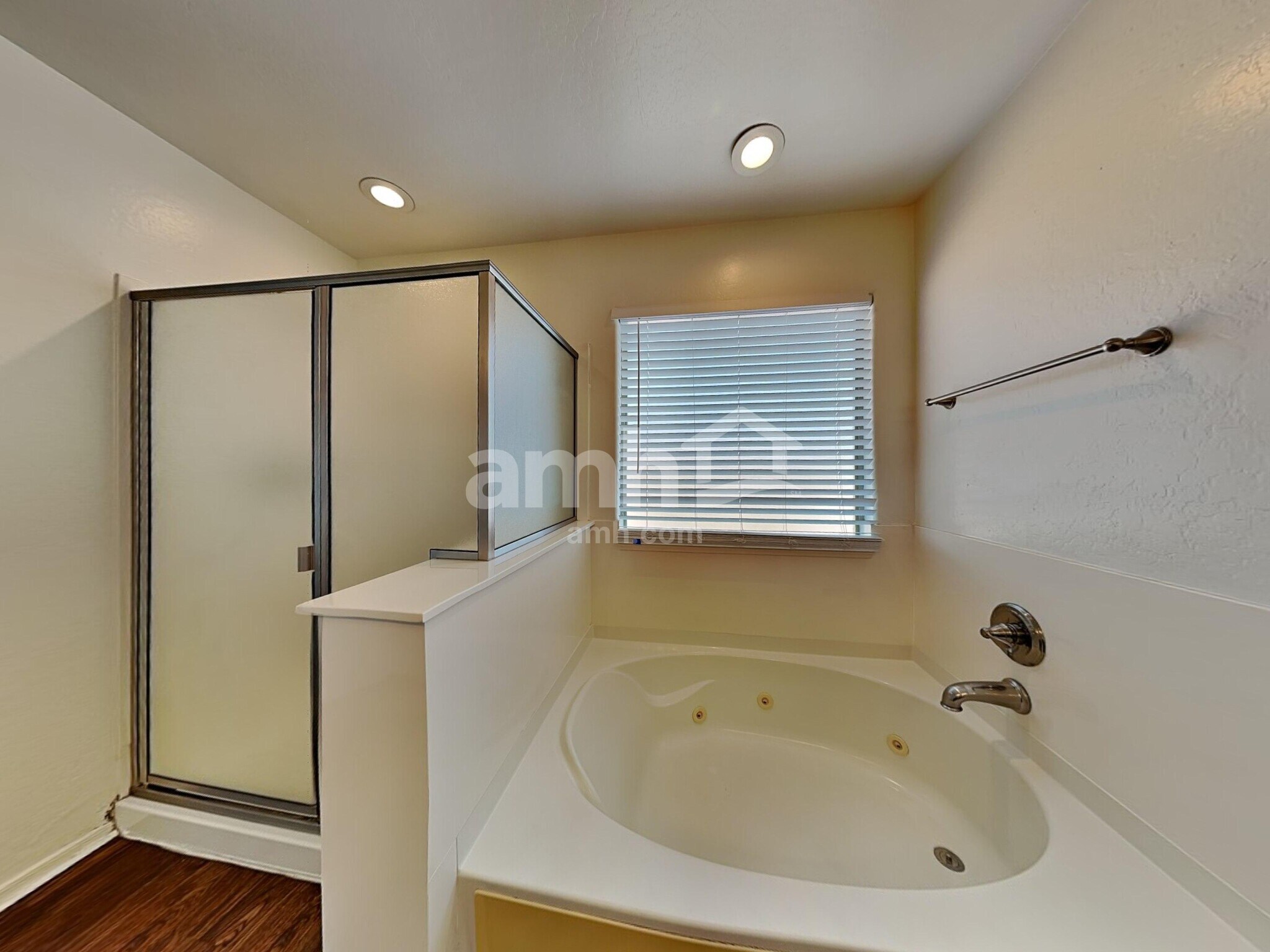 Building Photo - 7825 S 73rd Ln