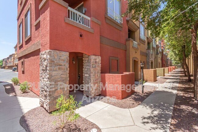 Building Photo - 1920 E Bell Rd