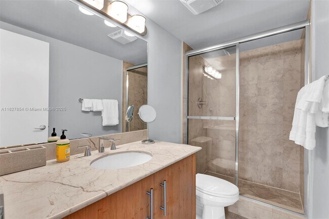 Building Photo - 10275 Collins Ave