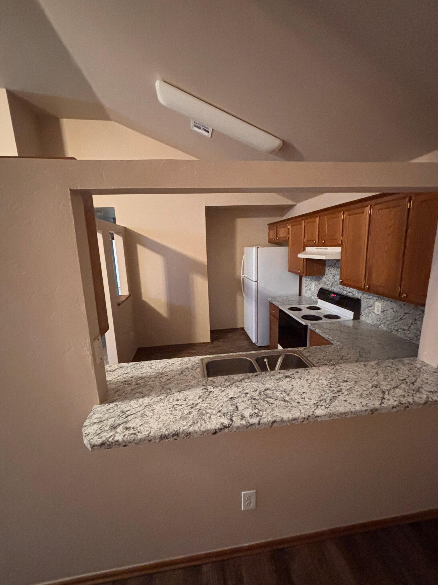 Building Photo - 2709 SE 89th Ter
