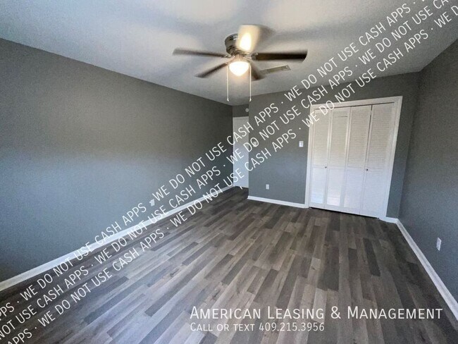 Building Photo - 8205 Heartfield Ln