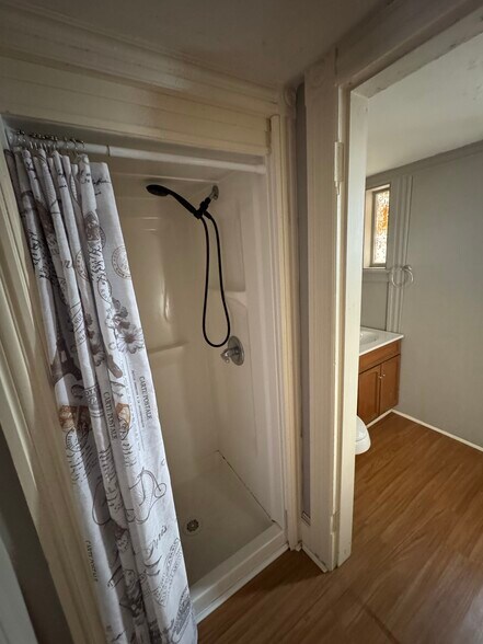 Shower Photo 1 - 59 Bartlett Ave
