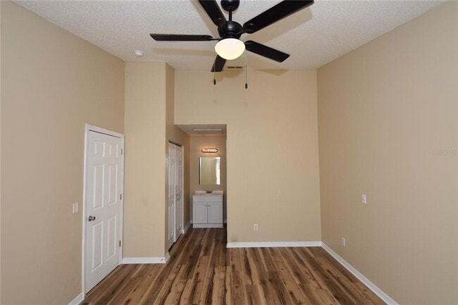 Building Photo - 27 Bunker View Dr