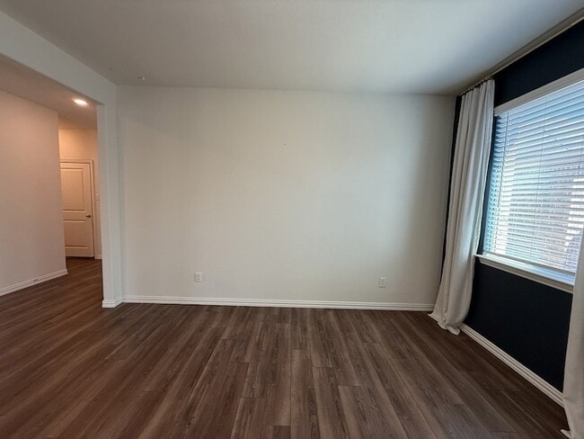 Building Photo - 783 Bayberry Ln