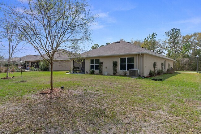 Building Photo - 5230 Diantha Way