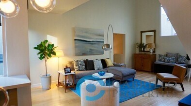 Building Photo - Live your best life!-Loft in Prime Little Italy Location