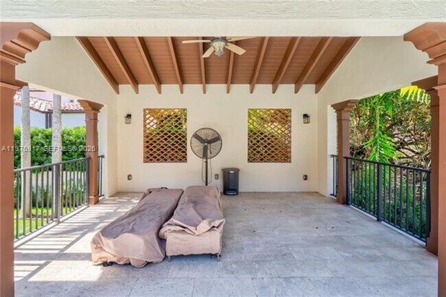 Building Photo - 519 Alhambra Cir