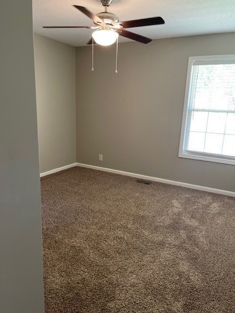 Building Photo - 2571 Emerald Ct