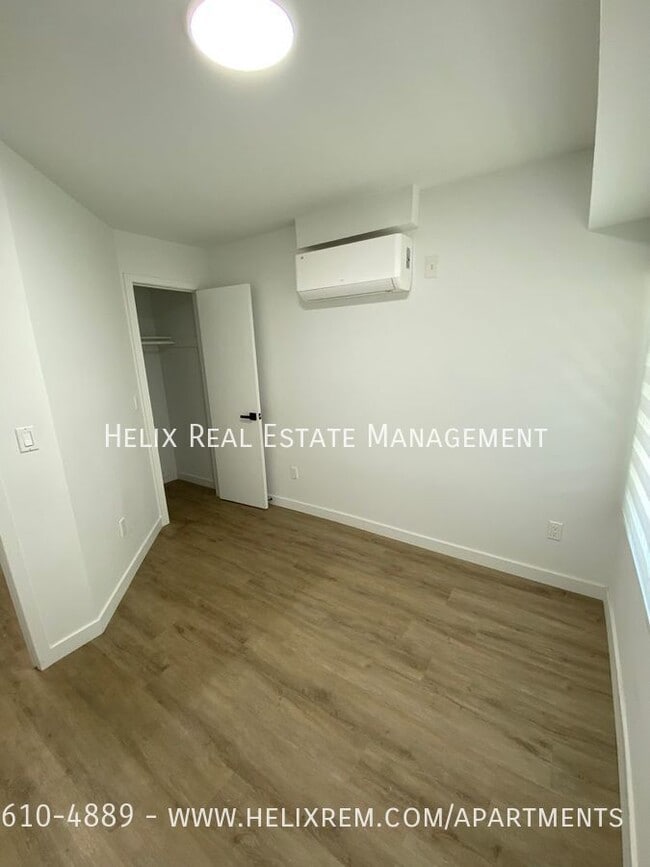 Building Photo - 1313 Huntington Dr