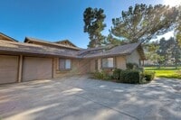 Building Photo - 2Bed/2Bath in Pala Mesa Village~ Cyprus Island