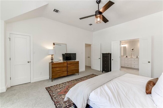 Building Photo - 4809 Whispering Valley Dr