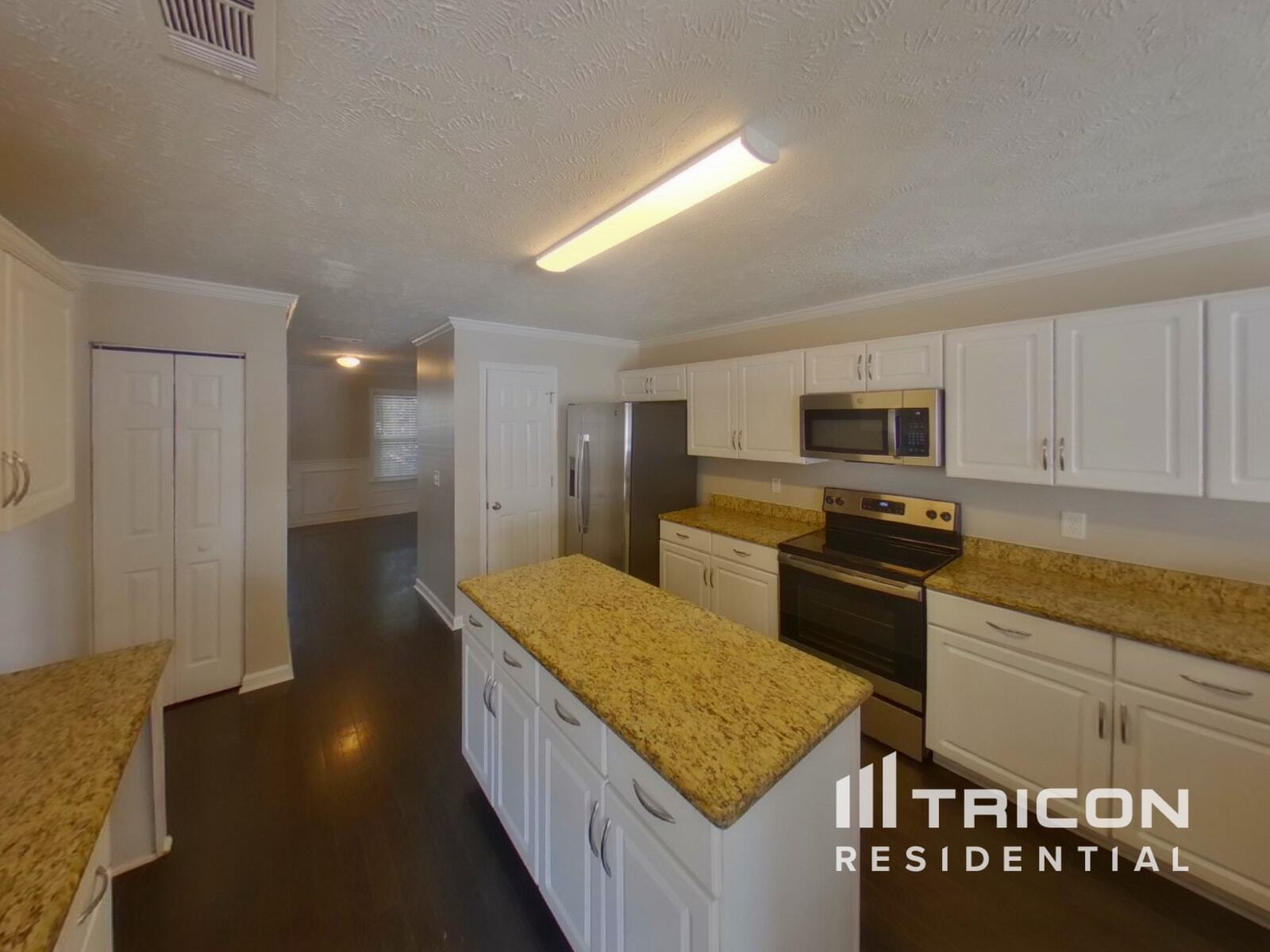 Building Photo - 3423 Country Almond Way