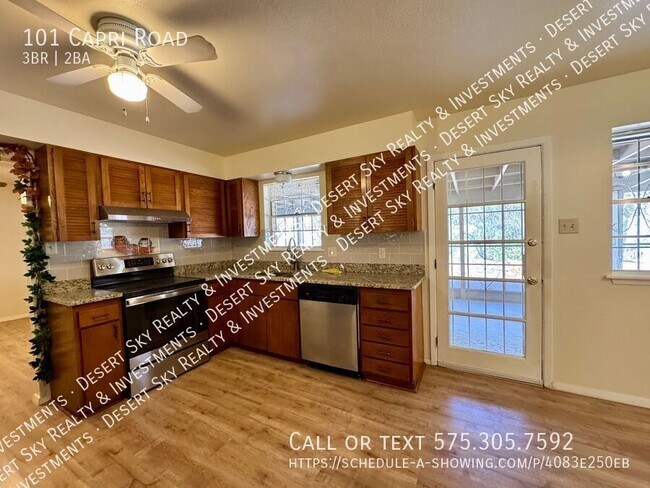 Building Photo - 101 Capri Rd