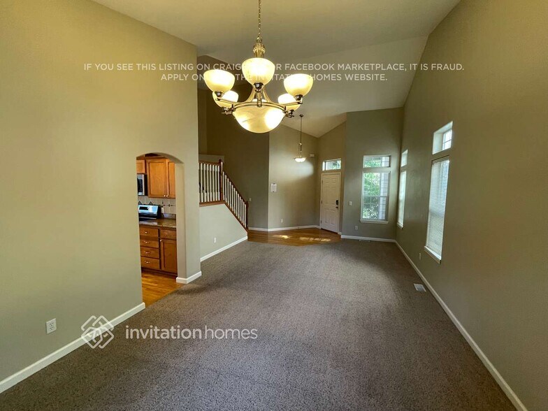 Building Photo - 12416 SE 259th St