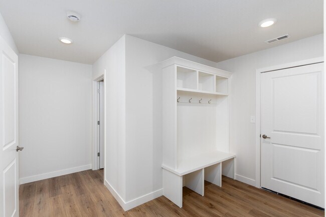 Building Photo - 1805 Talco Dr