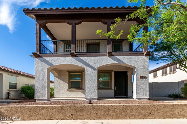 Primary Photo - 15142 W Sherman St