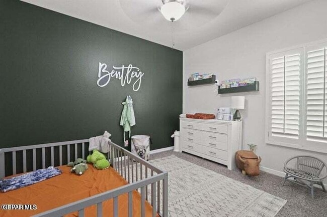 Building Photo - 905 Cottage Pl