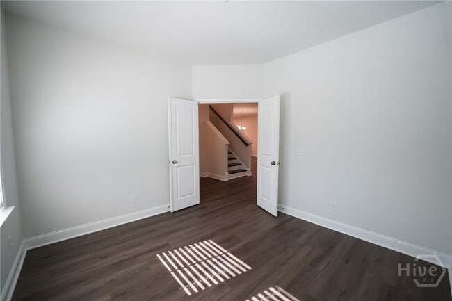 Building Photo - 112 MONTEREY Lp