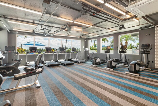 Building Photo - 236 SE 5th Ave