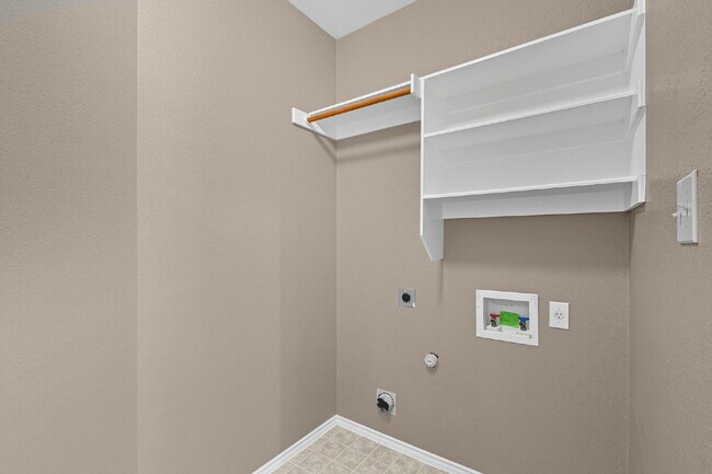 Building Photo - One Month Rent FREE plus New 55"TV!