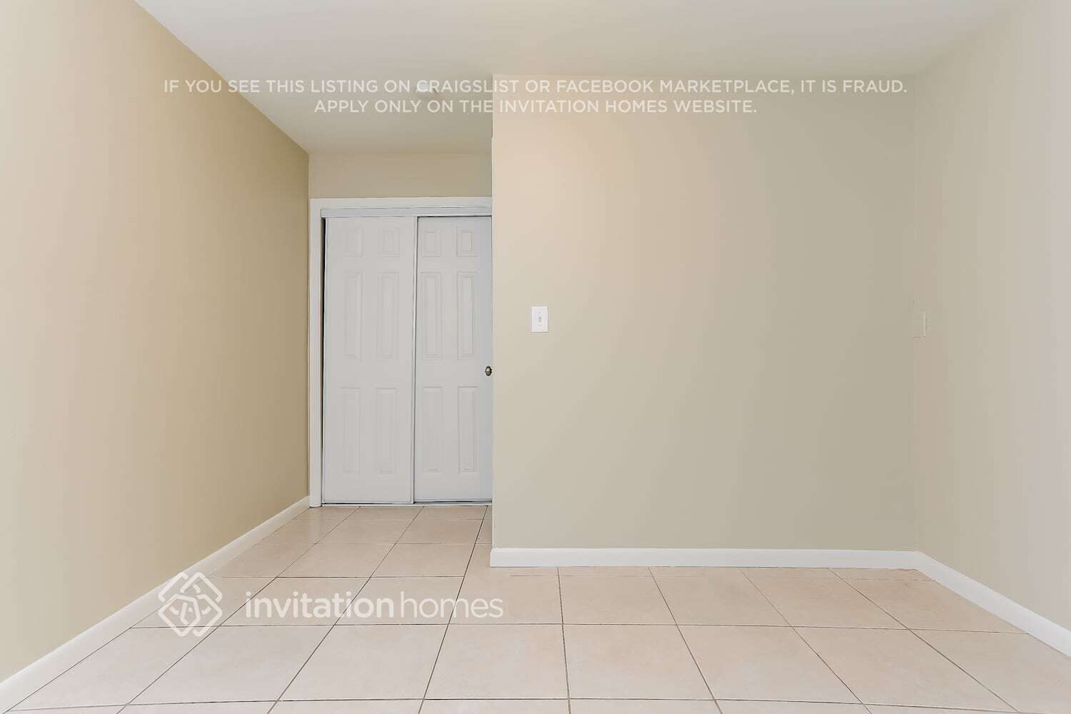 Building Photo - 5807 Mango Rd