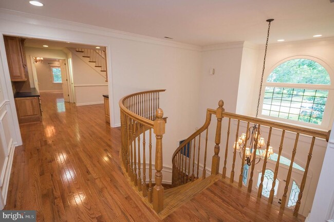 Building Photo - 5482 Royal Mile Blvd