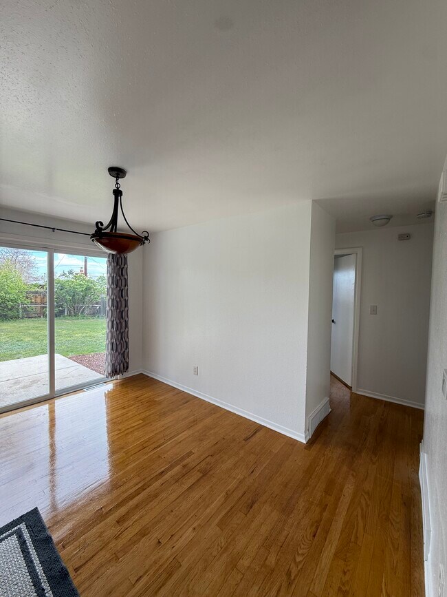 Building Photo - 3833 W Quigley Dr