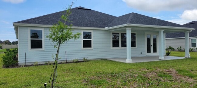 Building Photo - 214 Santos Ln