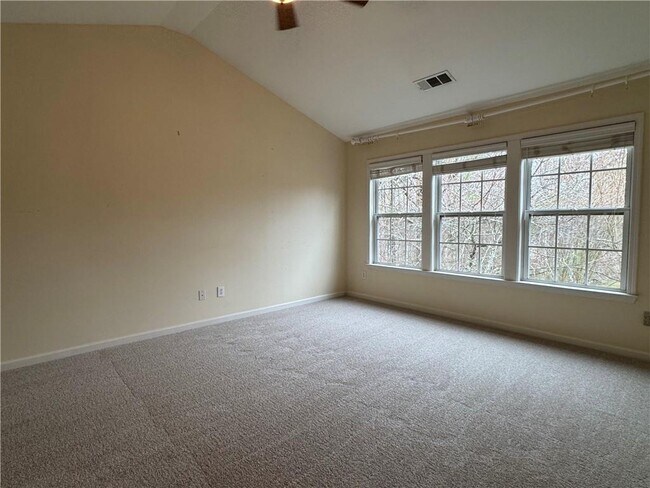 Building Photo - 15 Hawnley Trace