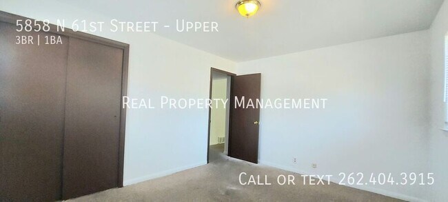 Building Photo - 5858 N 61st St