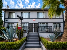 Building Photo - 1001 N Curson Ave ( 7609 Romaine )