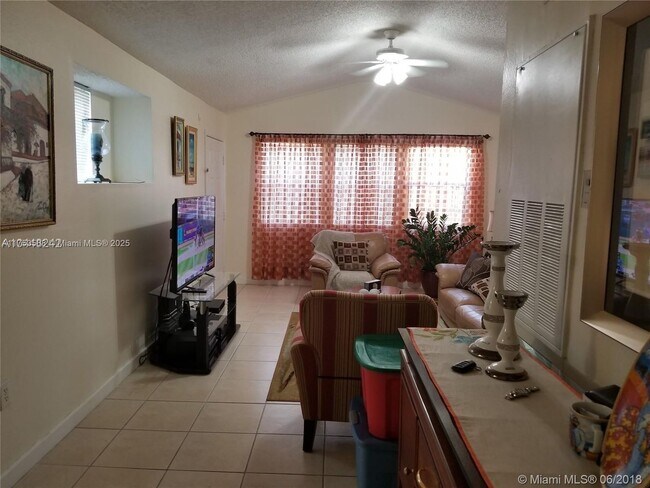 Building Photo - 15591 SW 105th Terrace