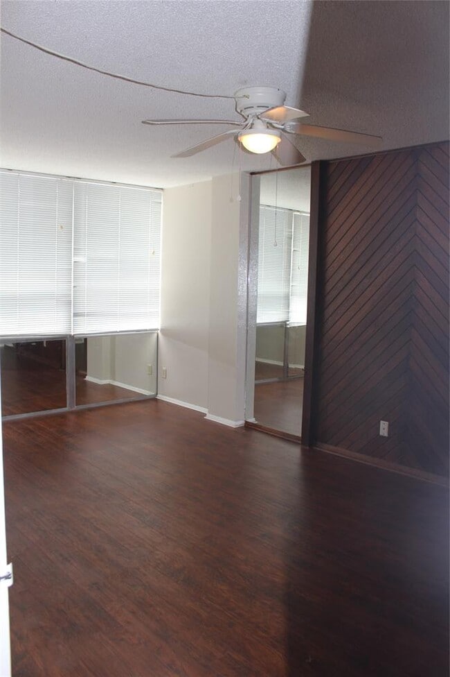 Building Photo - 1800 Lavaca St