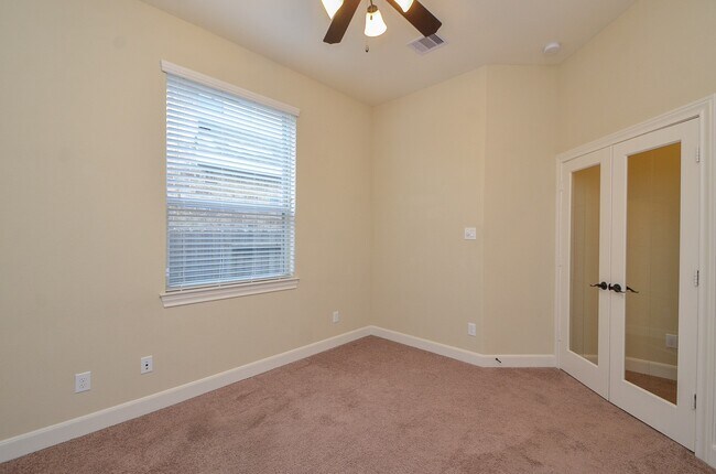 Building Photo - 28723 Primrose Bluff Dr