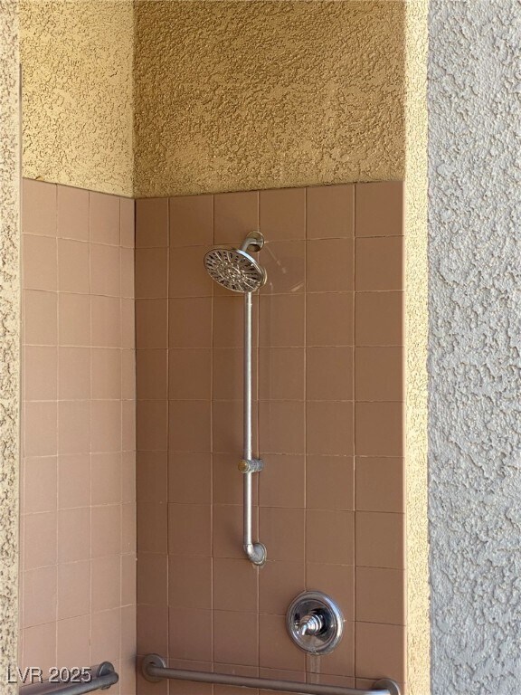 Building Photo - 8805 Jeffreys St