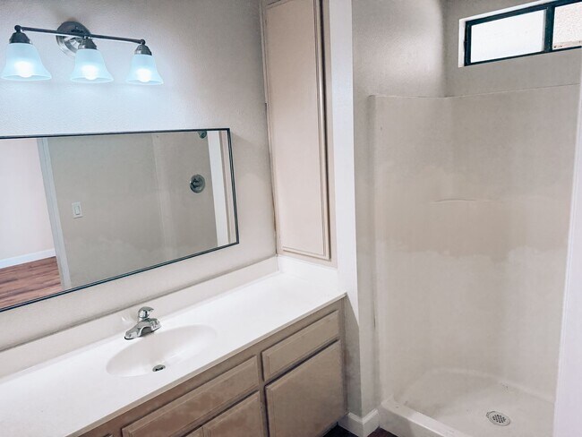 Building Photo - 6152 Orange Ave