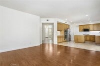 Building Photo - 11 Cipriani