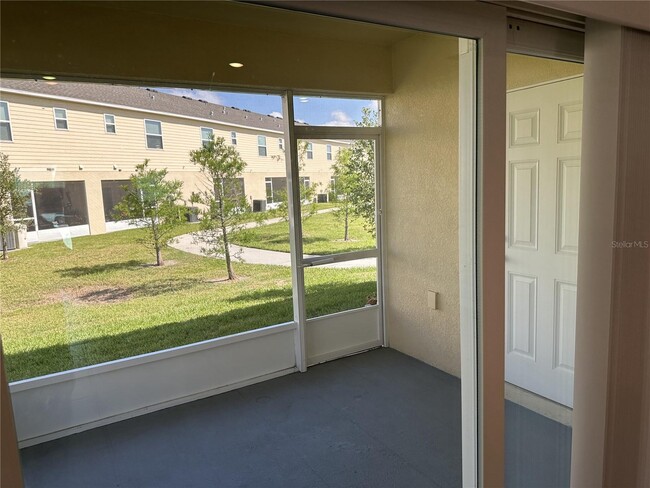 Building Photo - 4876 Coral Castle Dr.