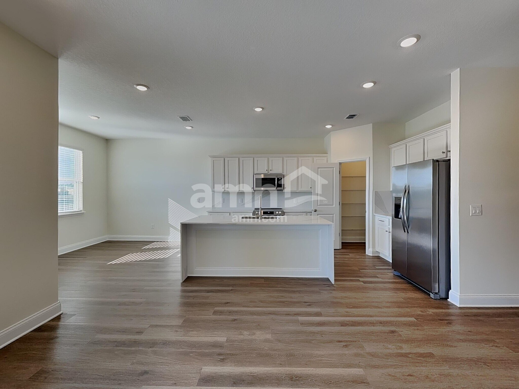 Building Photo - 16384 Willo Pines Ln